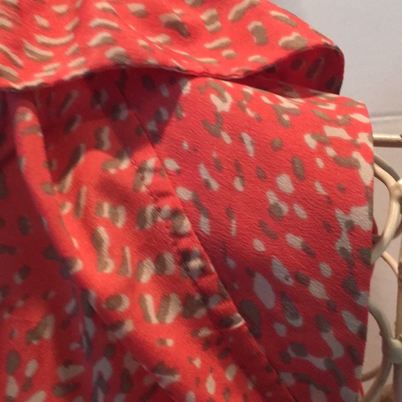 💕💕💕Banana Republic  pleated Collar Top with tie - Picture 7 of 8